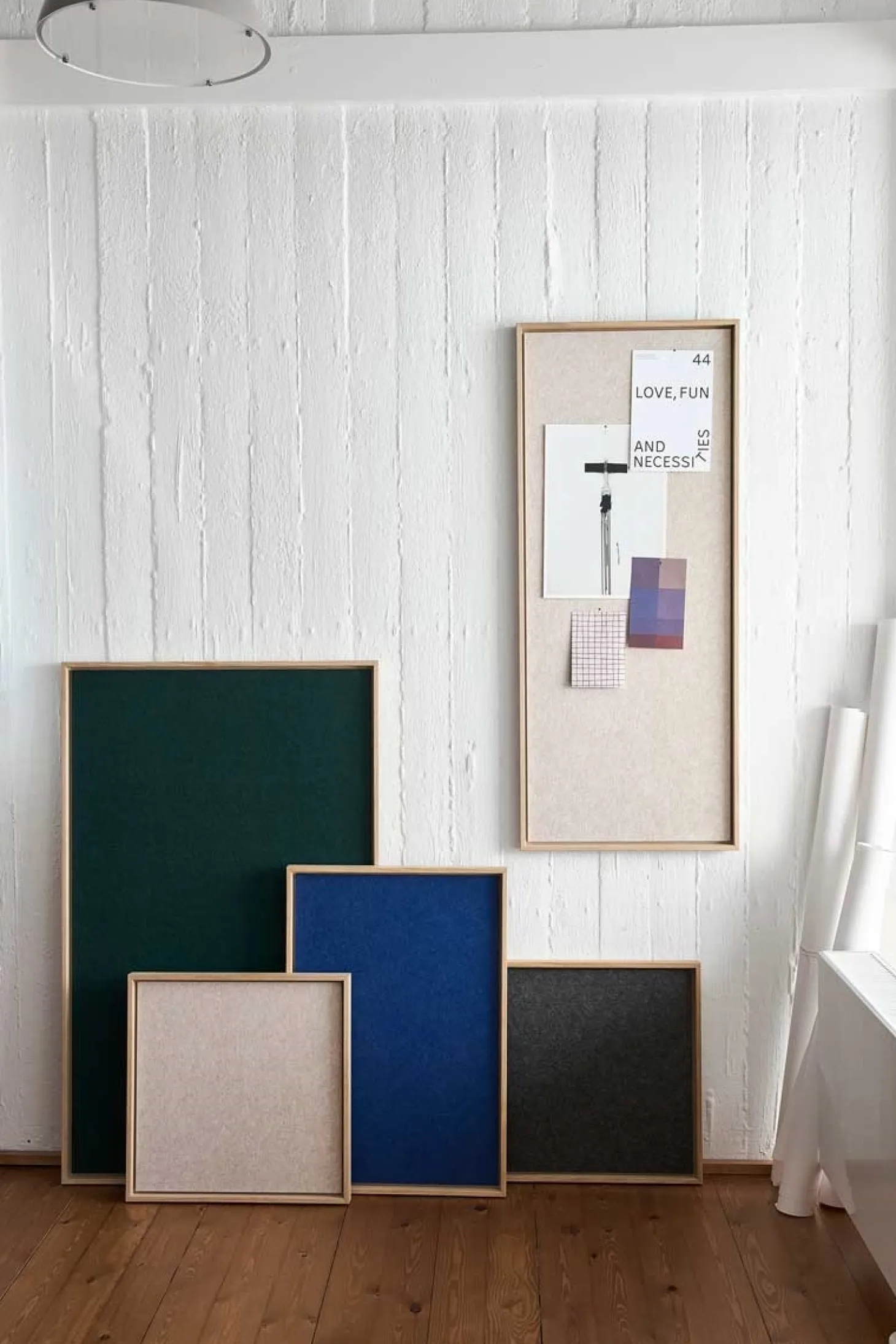 Hemverk - Opslagstavle m. akustiske egenskaber - Recy - Grå - 40x60