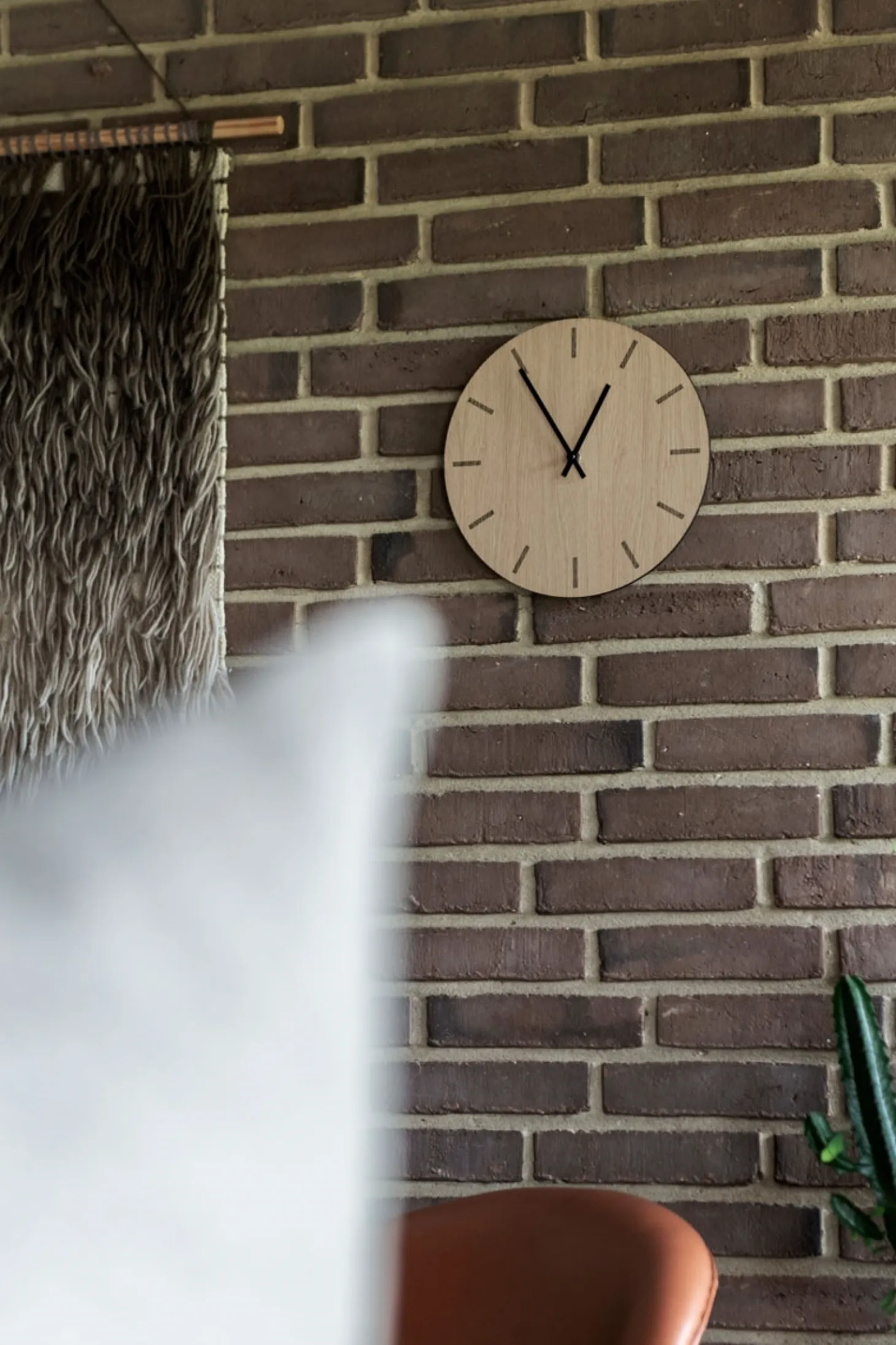 Hemverk - Vægur - Light Oak - Eg/Sølv - Ø38 cm