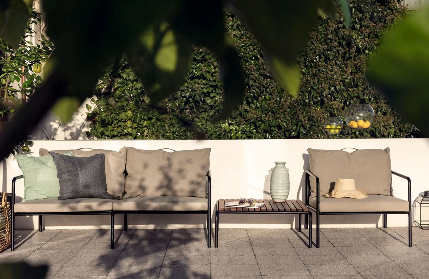 Houe - AVON Chair - Ash. Fabric