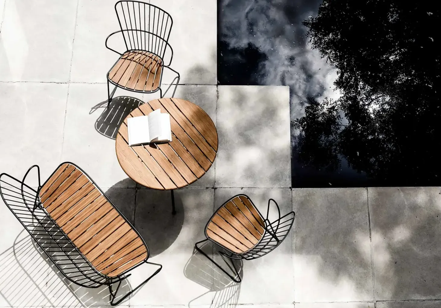 Houe - PAON Bench - Paprika. Seat