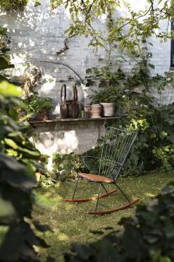 Houe - PAON Rocking chair - Midnight. Seat