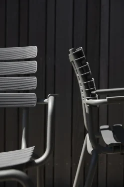 Houe - ReCLIPS Dining chair - Dark grey. Armrest