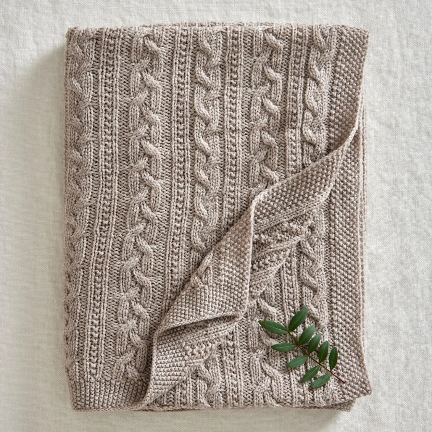 Jack o Juno - Tæppe - Knitted Merino Wool Blanket - Lys Brun - 80x100 cm