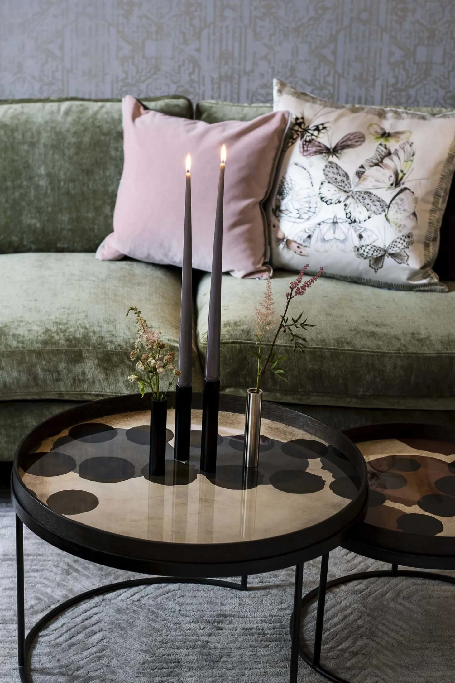 Kunstindustrien - Slim Light Lysetage - Sort - Højde 14 cm