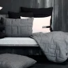 Louise Smærup - Pude i Ouiltet uld - Lysegrå (40x60 cm)
