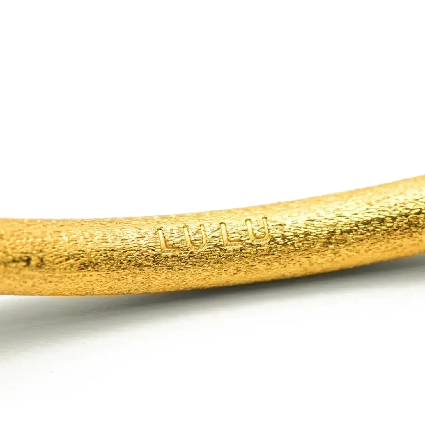 LULU Copenhagen - Armbånd - Color Bangle - Brushed Gold / "Guld" - Ø 6,5 cm