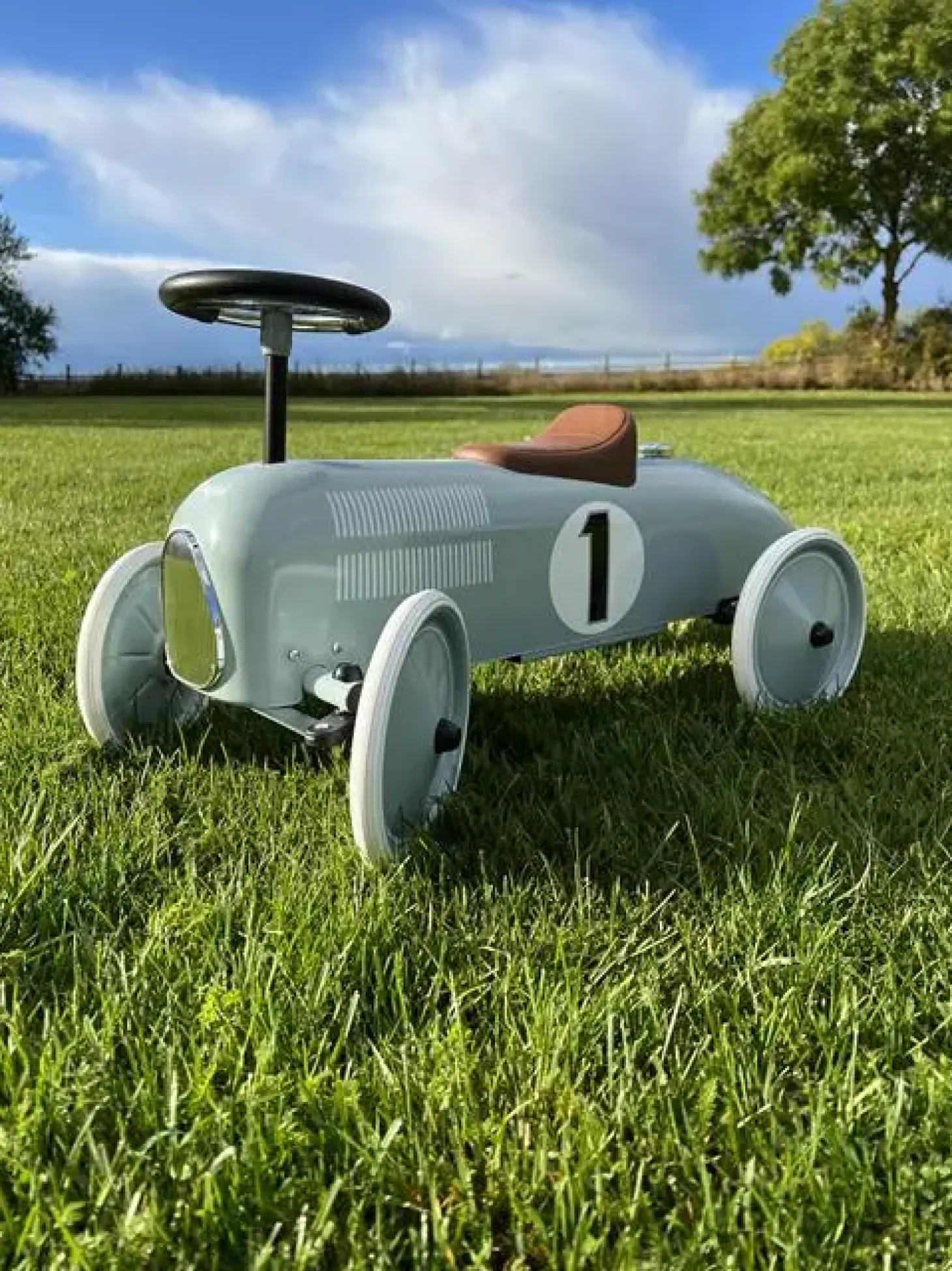 Magni - Gåbil Classic Racer i metal, oliven grøn