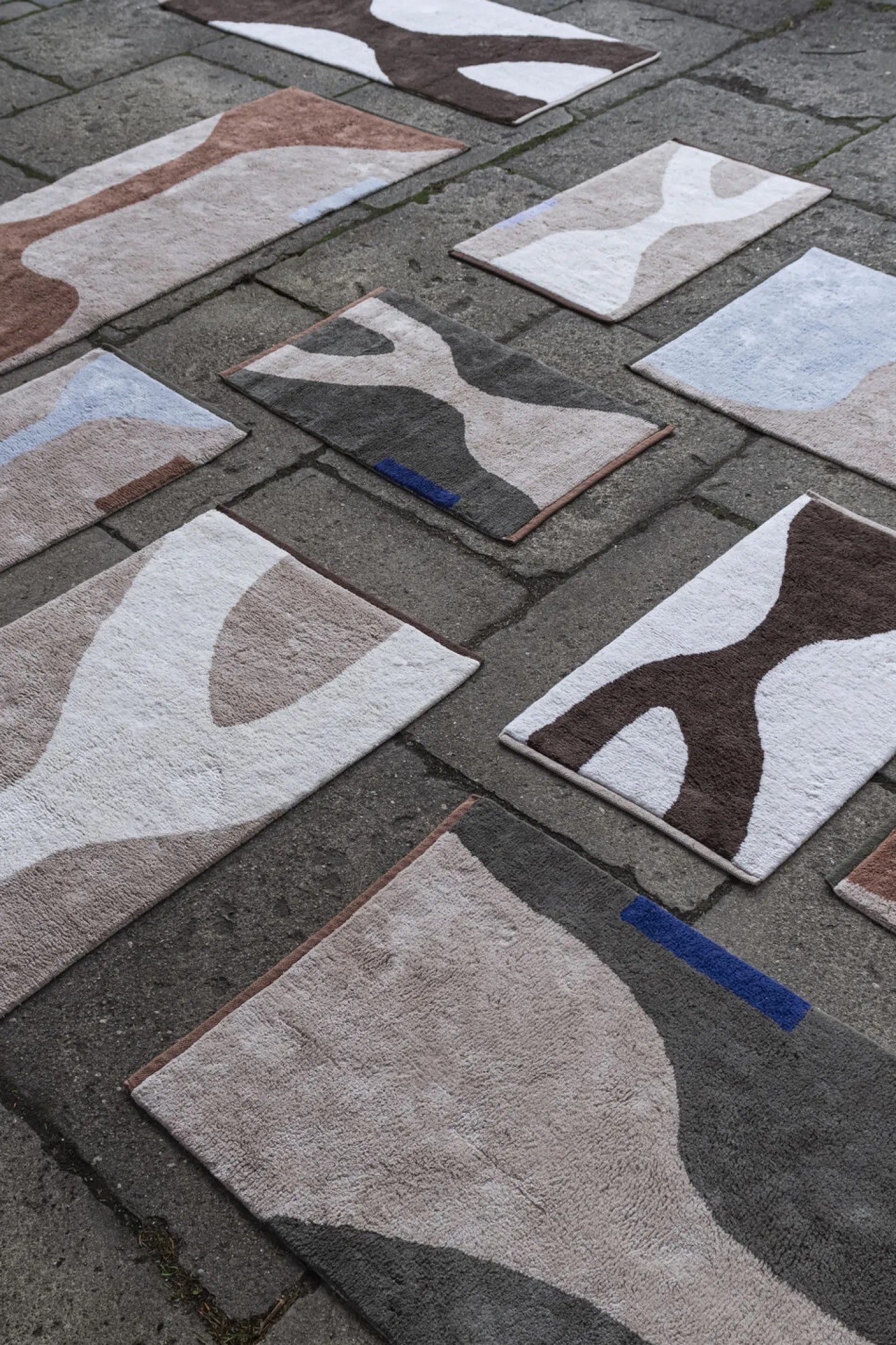 Mette Ditmer - FIGURA rug, small - Brick