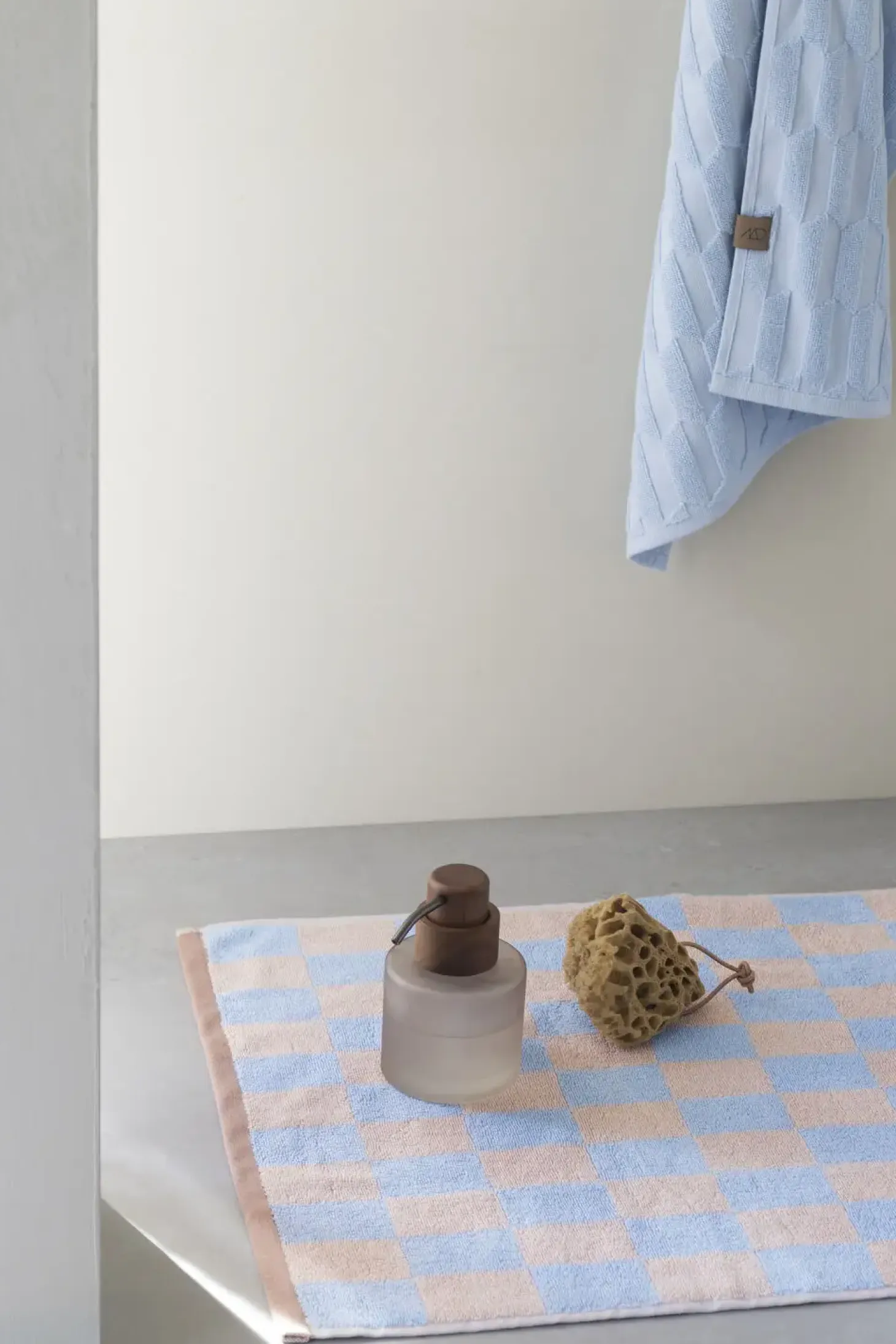 Mette Ditmer - RETRO-bademåtte - Light Blue