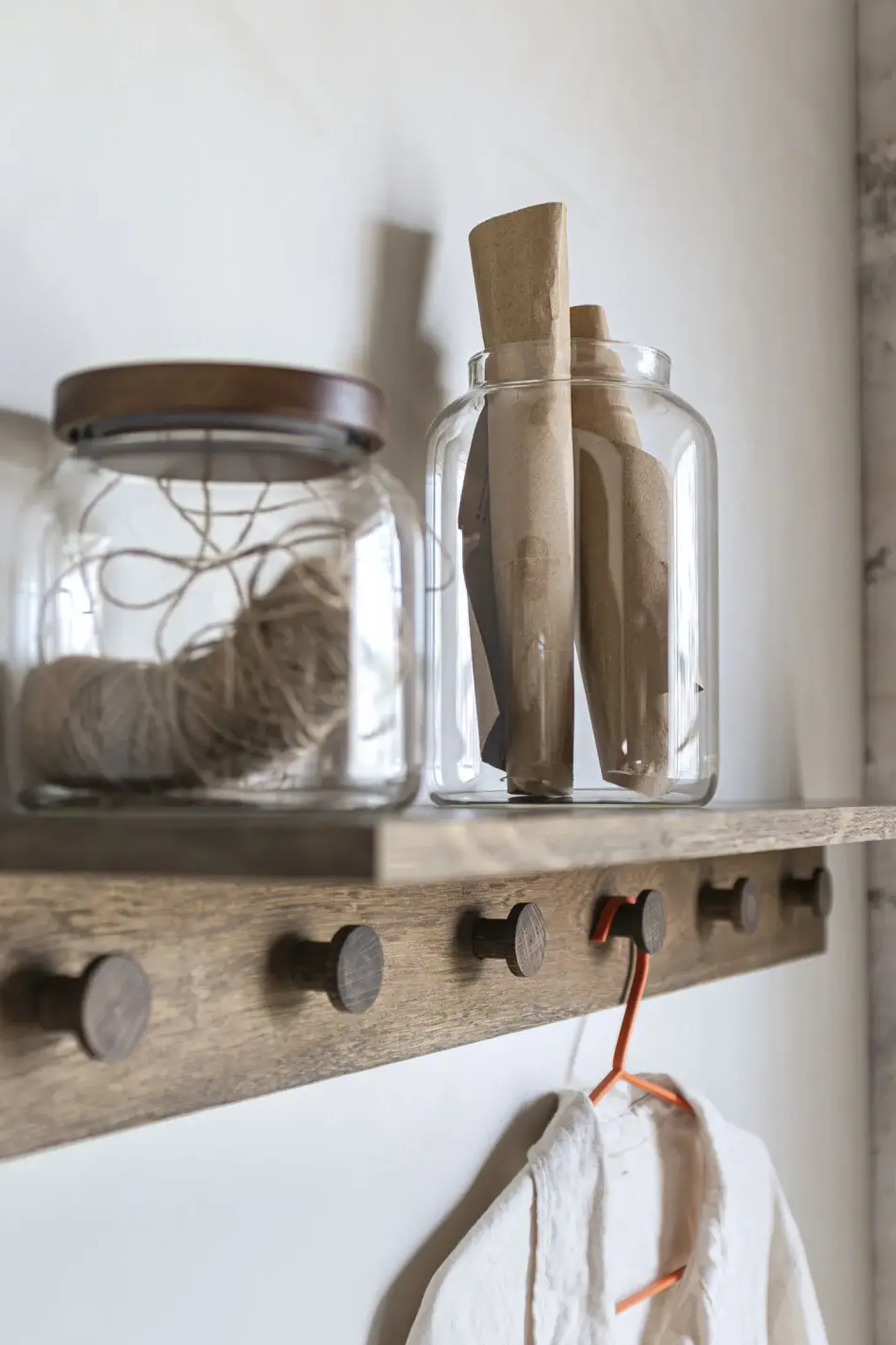 Mette Ditmer - SHOWCASE rack - Dark oiled