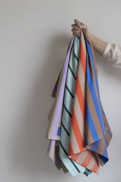 Mette Ditmer - Stripes Viskestykke - 50x70 - Latte - Sæt med 2 styk