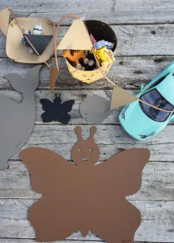 MiLLE W NORDISK DESIGN - Børne Dækkeserviet - Sommerfugl - Cognac