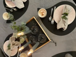 MiLLE W NORDISK DESIGN - Drop Dækkeserviet - Grå