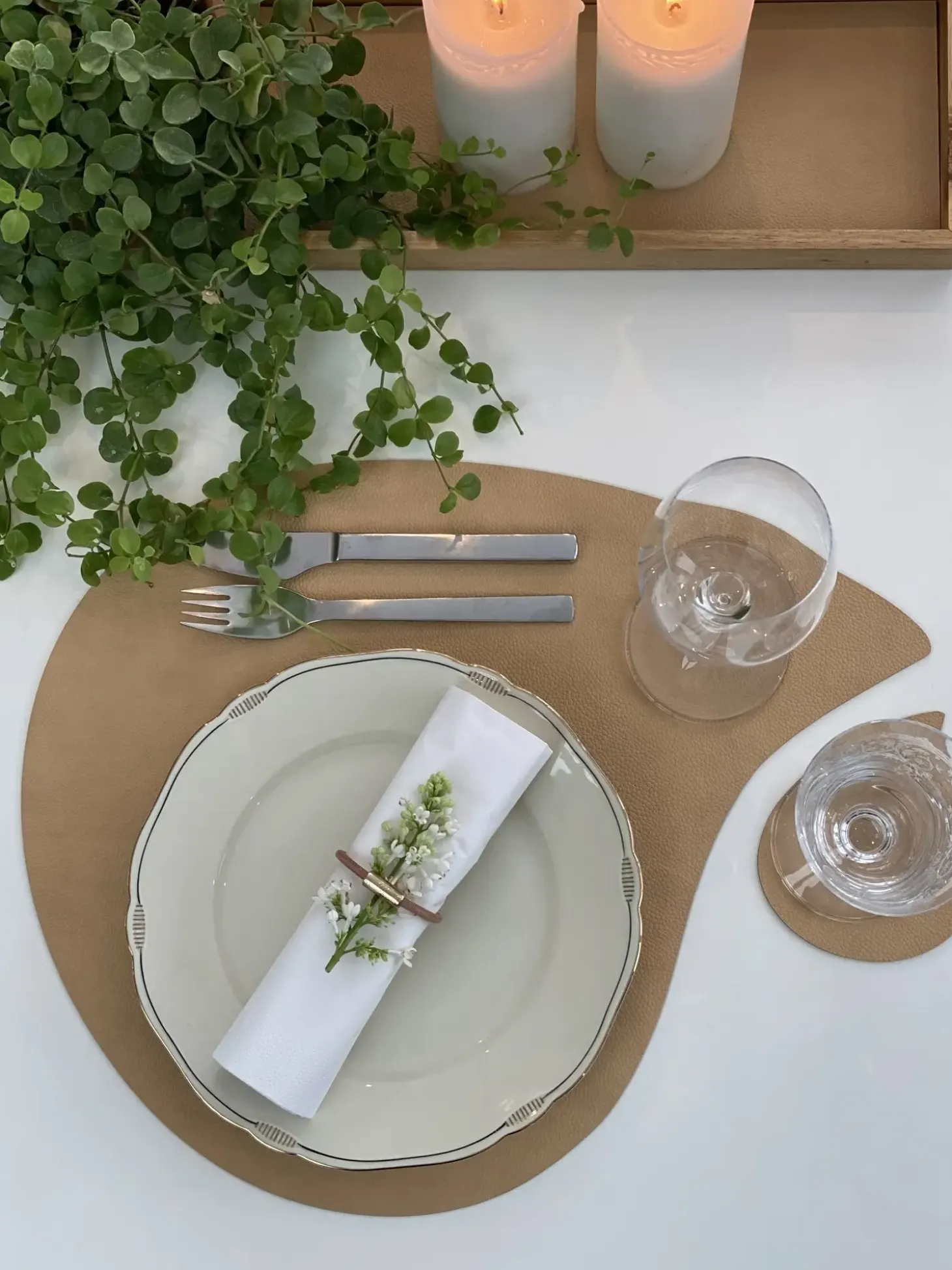 MiLLE W NORDISK DESIGN - Drop Glasbrik - Beige - 12x10 cm