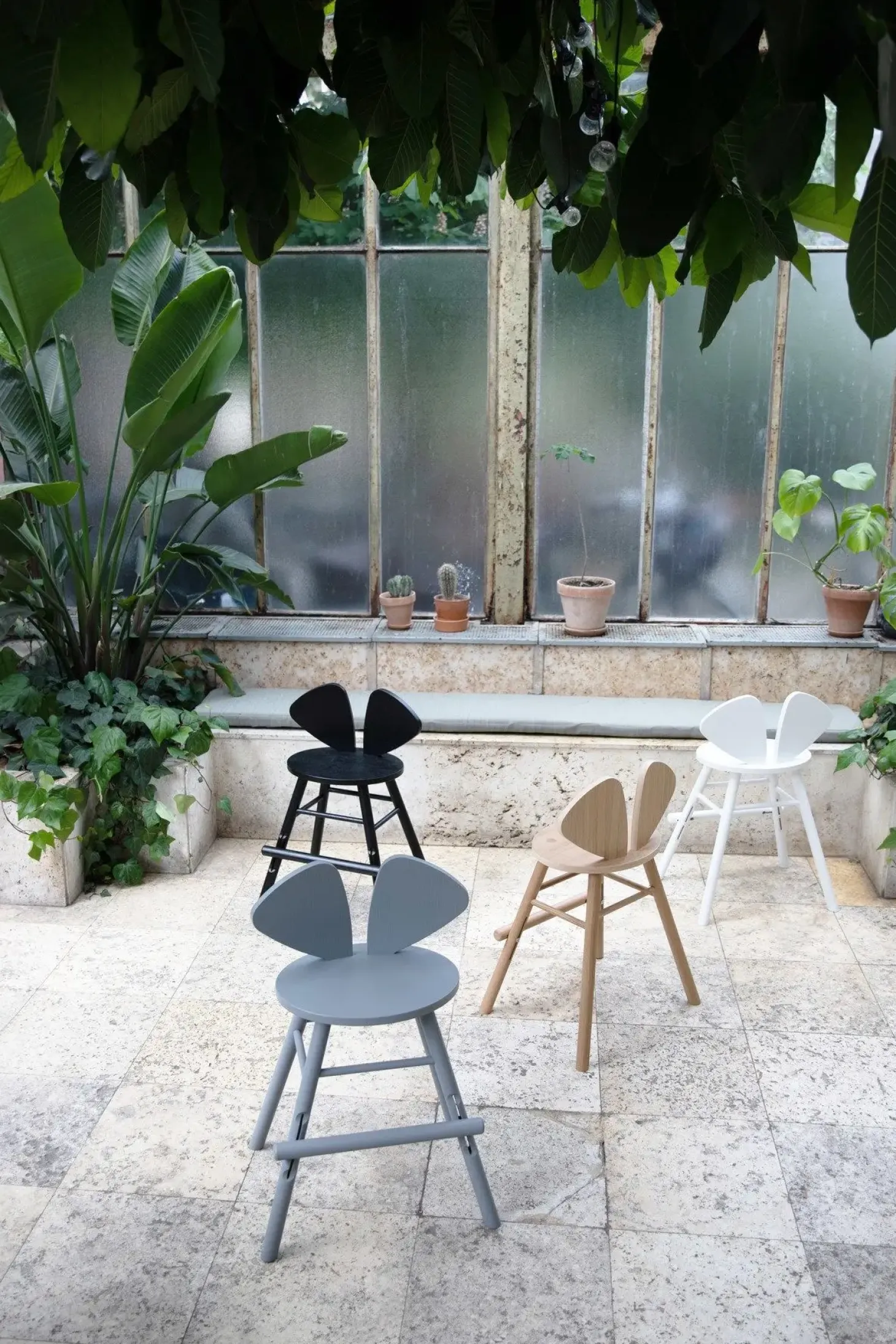 Nofred højstol i Eg - Mouse Chair junior - junior stol