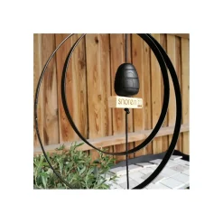 Nordic By Hand - Sort Metal ring til snoren - diameter 40 cm