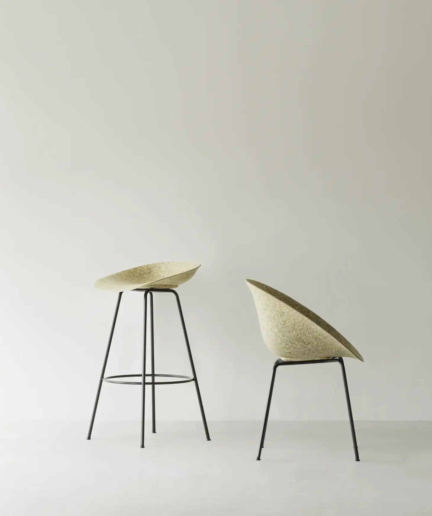 Normann Copenhagen - Armstol - Mat Chair - Seaweed - Sort/Stål