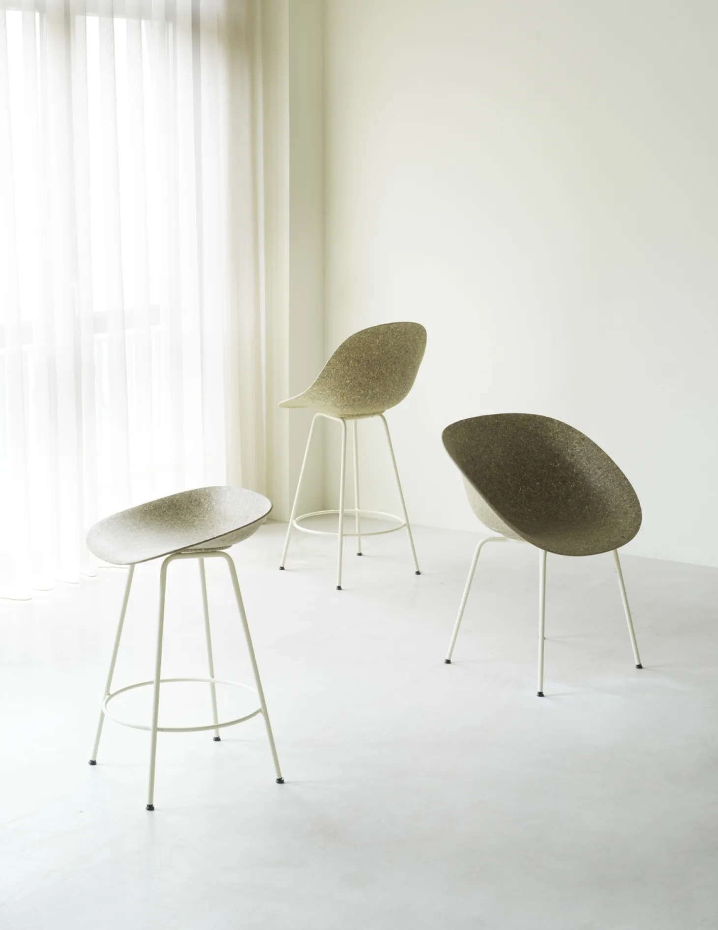Normann Copenhagen - Barstol - Mat Chair - Seaweed - Creme/Stål