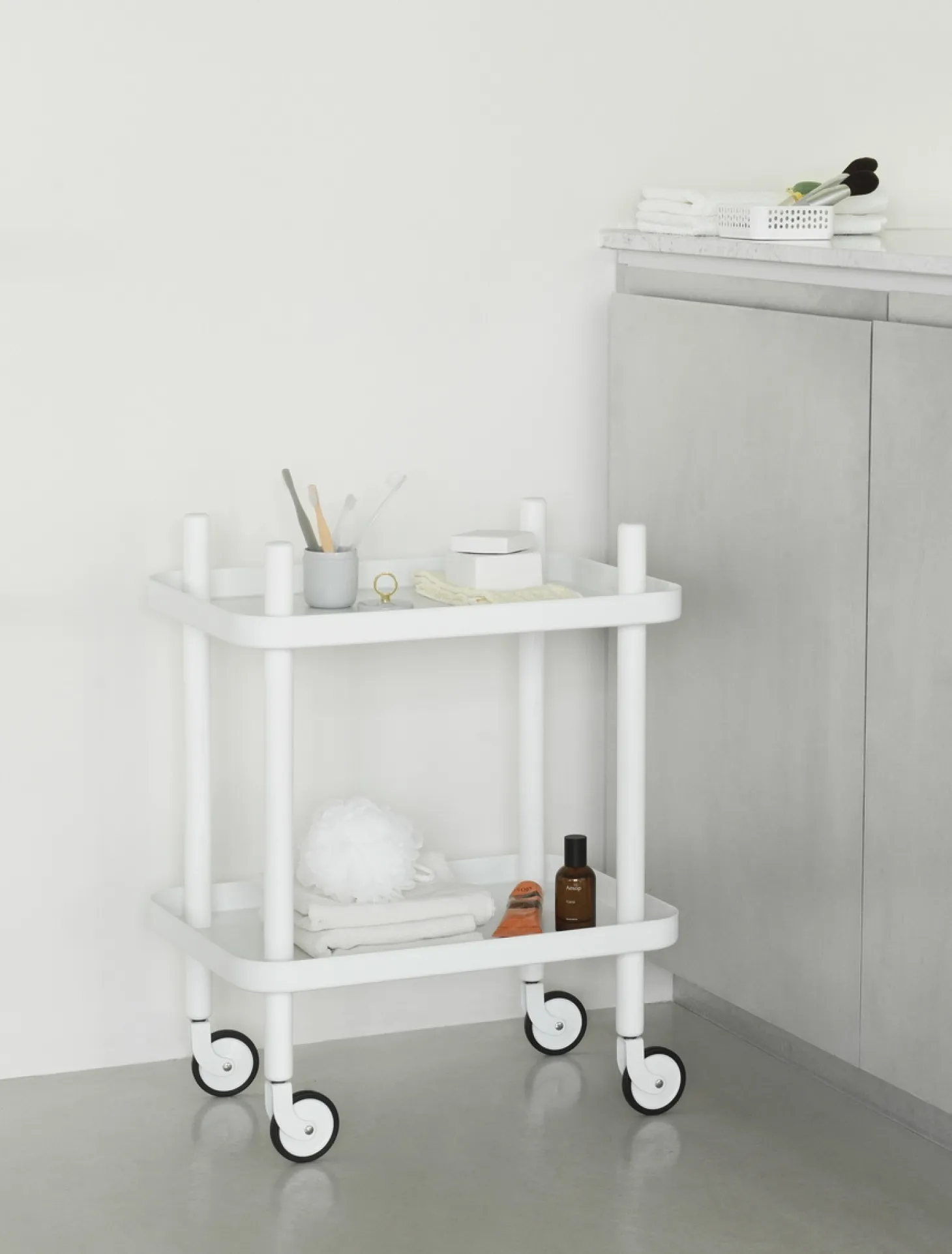 Normann Copenhagen - Block Table - Hvid med hvide ben