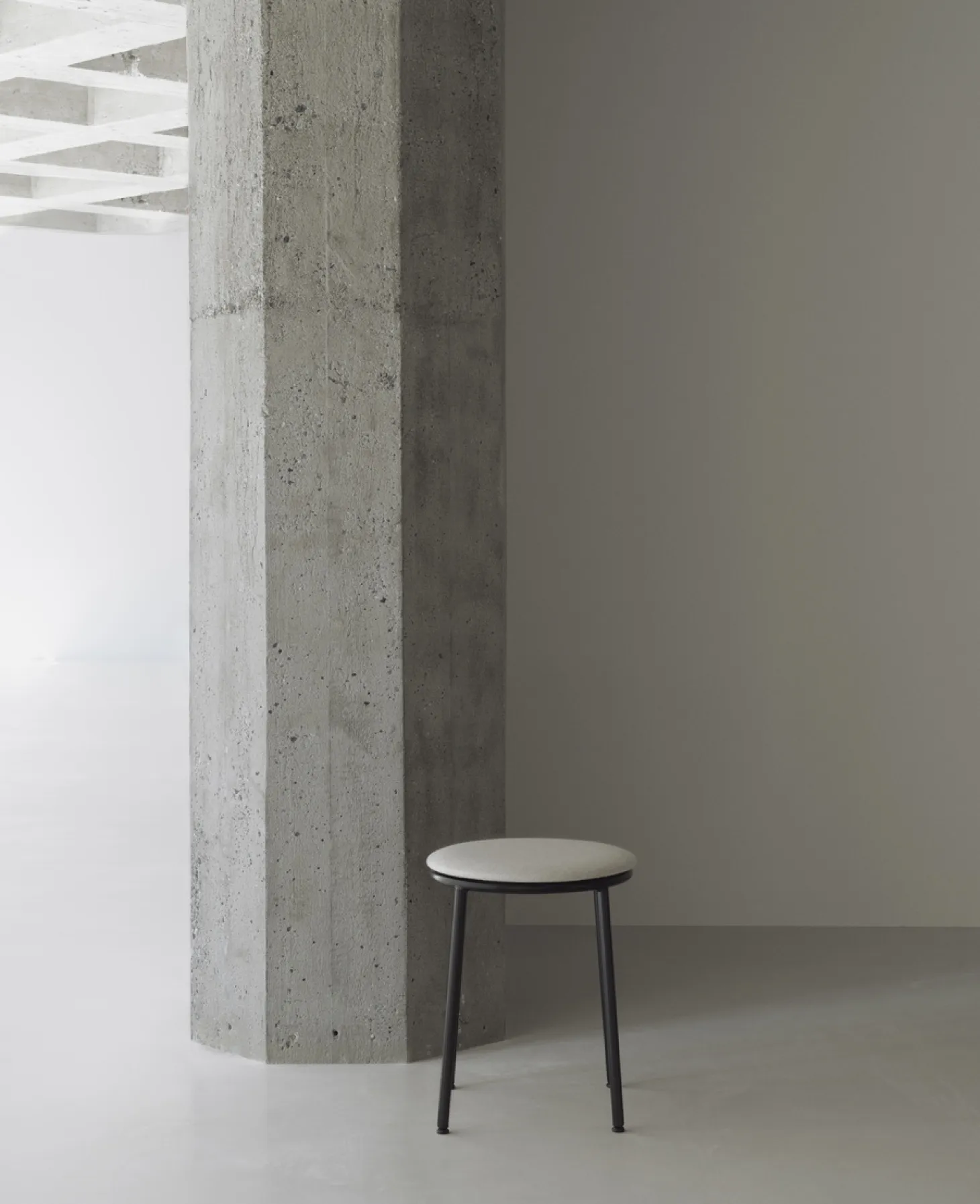 Normann Copenhagen - Circa Stool 45 cm Uph. Black Steel