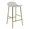 Normann Copenhagen - Form Barstool 65 cm - Varm grå/Messing