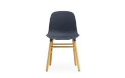 Normann Copenhagen - Form Chair Oak - Stol - Blå og Eg