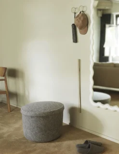 Normann Copenhagen - Hide Opbevarings Puf - Sand - Large