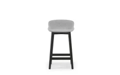 Normann Copenhagen - Hyg Barstool 65 cm Full Upholstery Black Oak