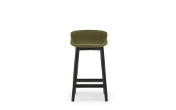 Normann Copenhagen - Hyg Barstool 65 cm Front Upholstery Olive & Black Oak