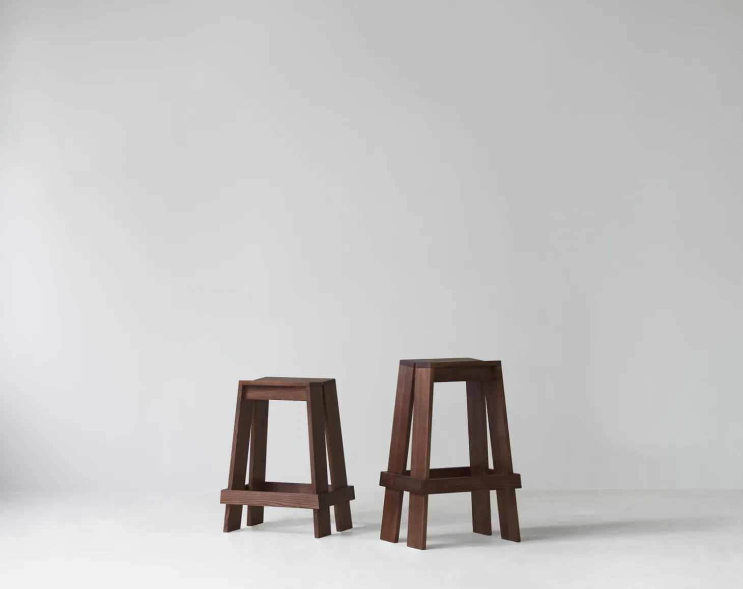 Normann Copenhagen - Let Barstool 65 cm - brun ask