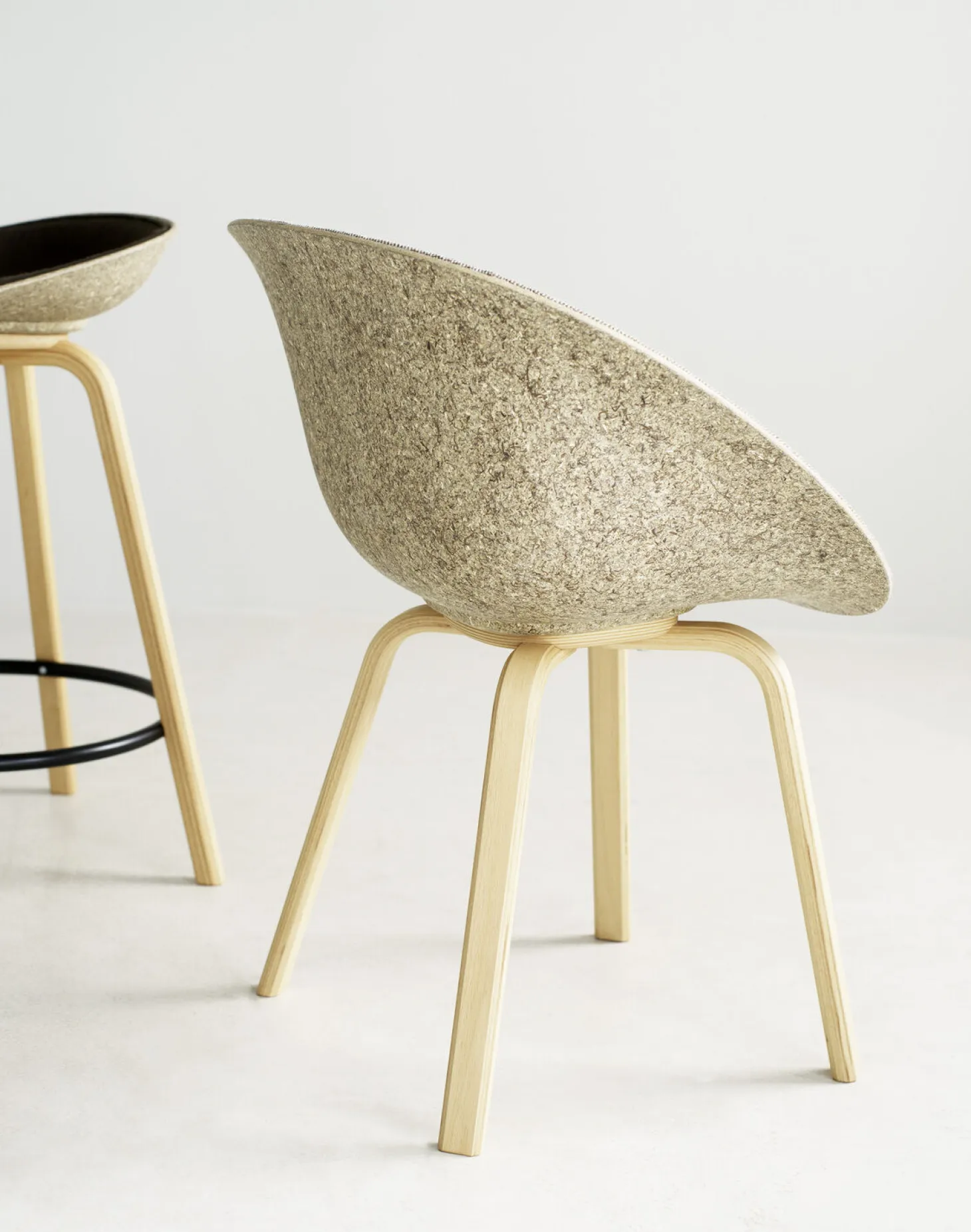 Normann Copenhagen - Mat Armchair Beech - Seaweed
