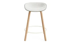 Normann Copenhagen - Mat Barstool 65 cm Front Upholstery Seaweed Beech/Cream - Hallingdal 110