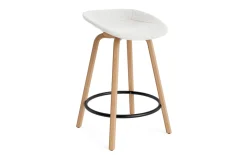 Normann Copenhagen - Mat Barstool 65 cm Full Upholstery Beech/Black - Hallingdal 110