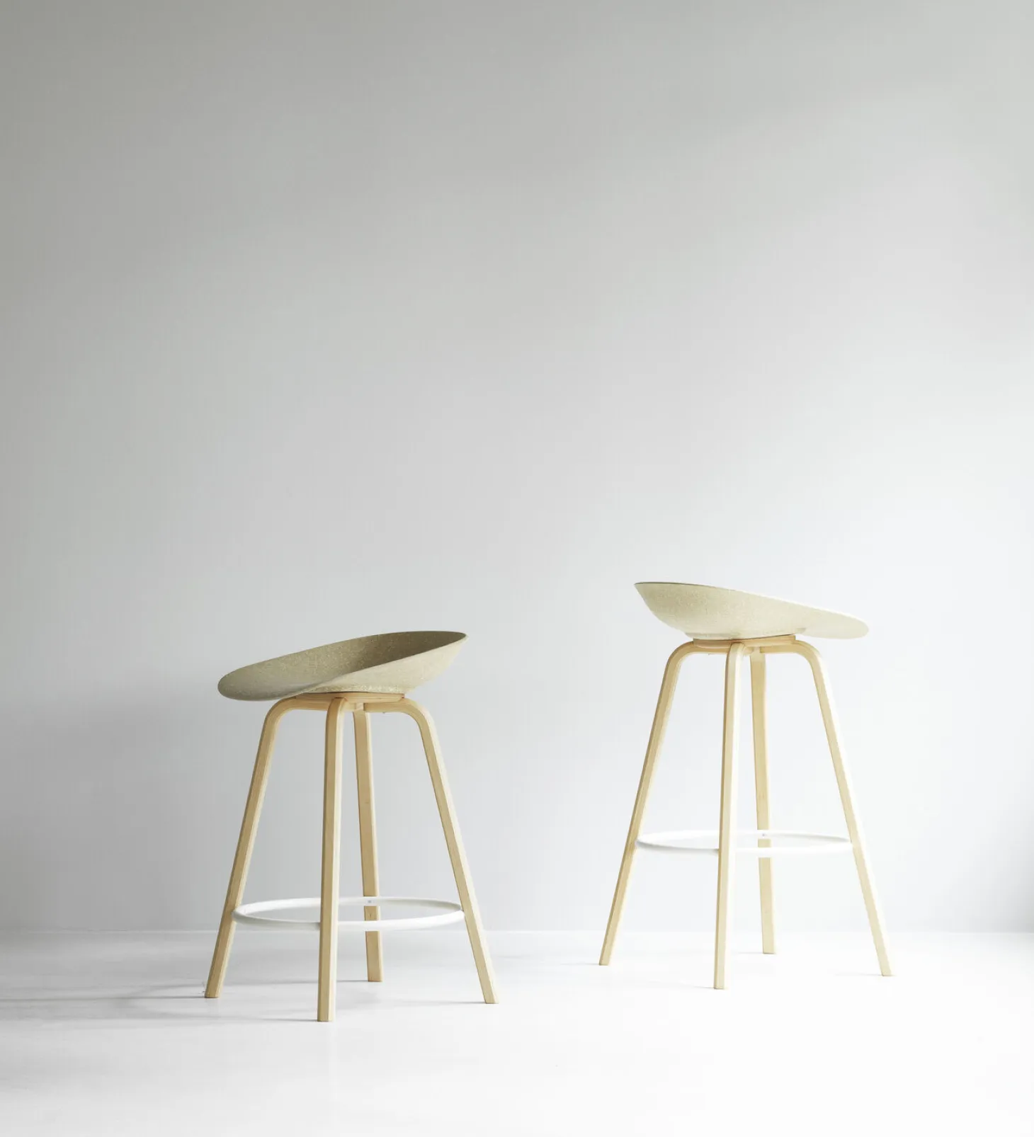 Normann Copenhagen - Mat Barstool 65 cm Beech/Black