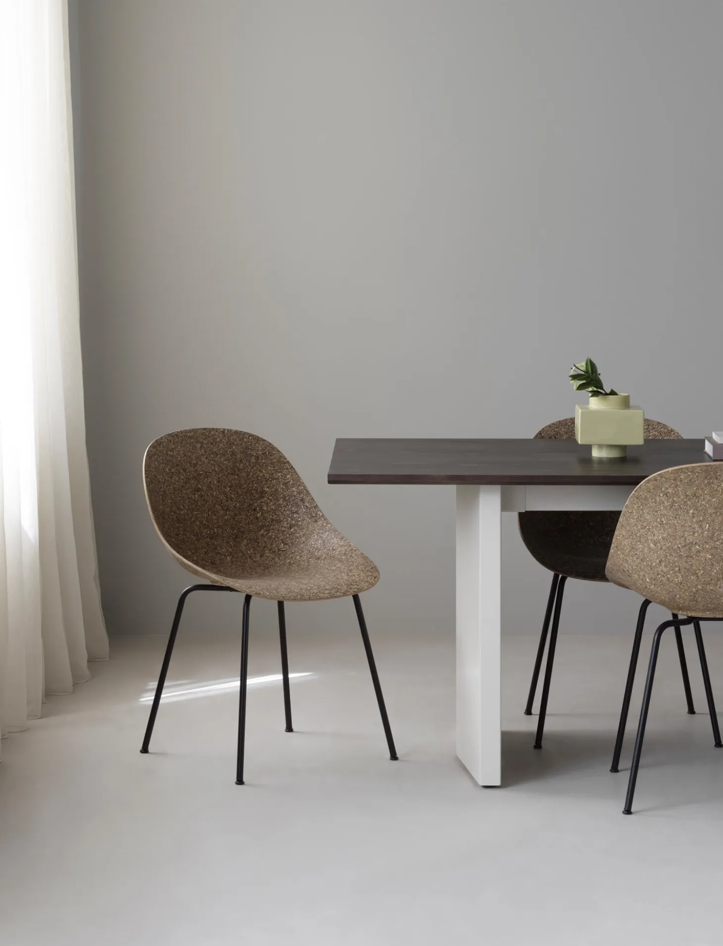 Normann Copenhagen - Panel Table 90 x 300 cm Cream - mørkebrun