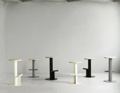 Normann Copenhagen - Pole Barstool 75 cm - Pine/Grey