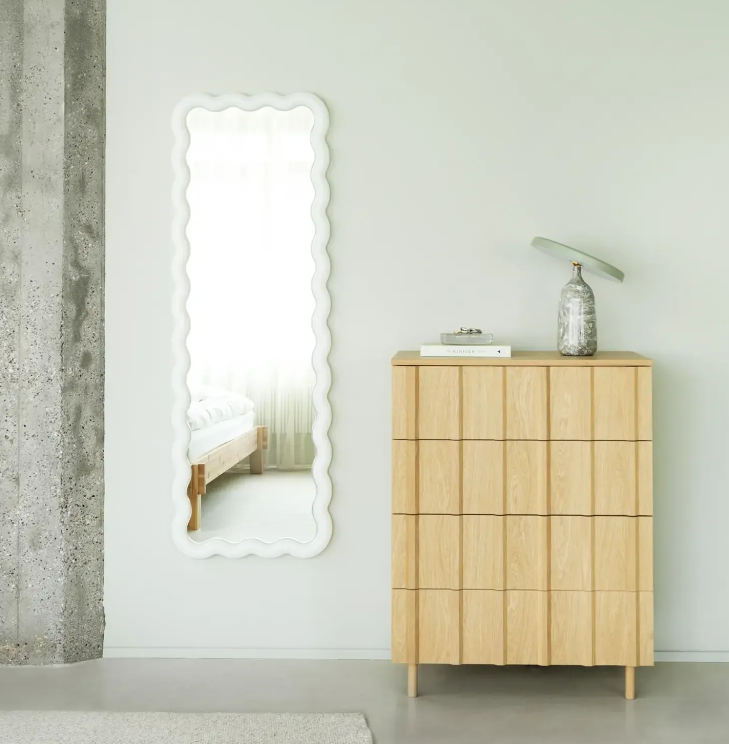 Normann Copenhagen - Rib kommode m. 4 skuffer - eg