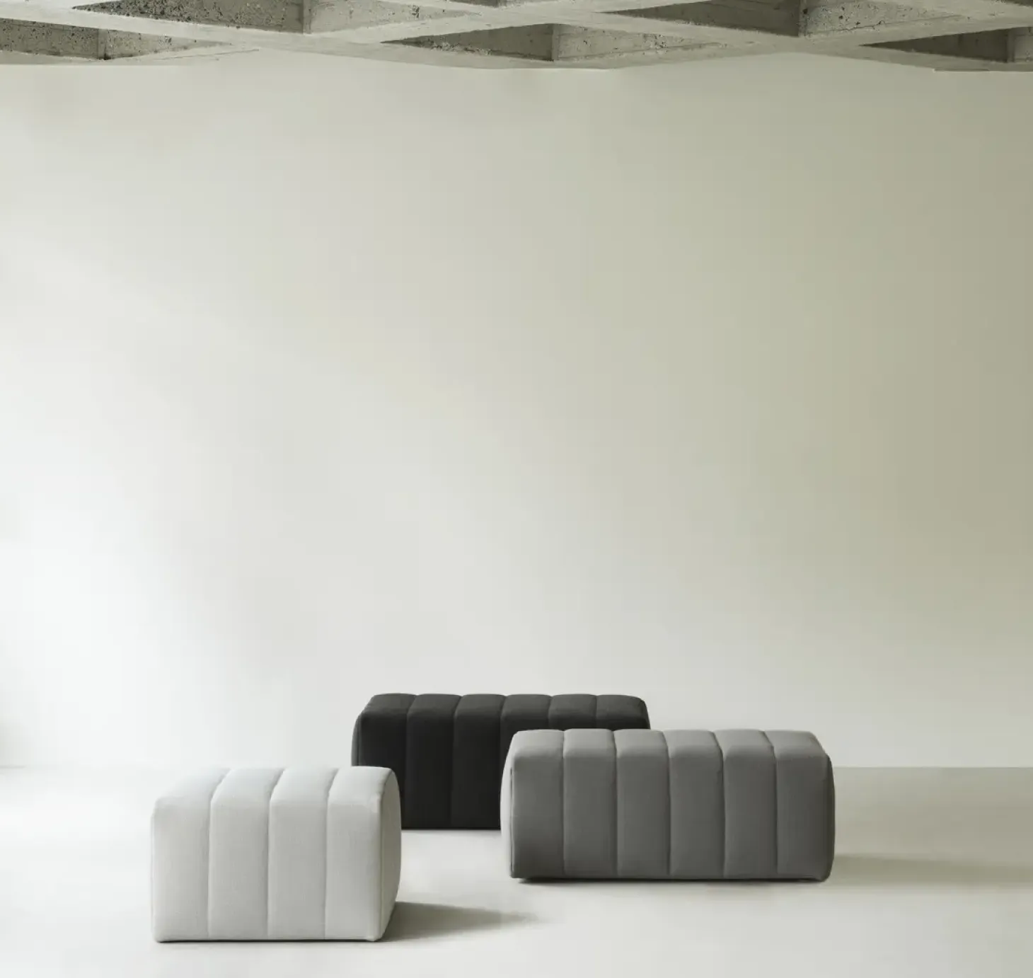 Normann Copenhagen - Scene Pouf Large - Group 5