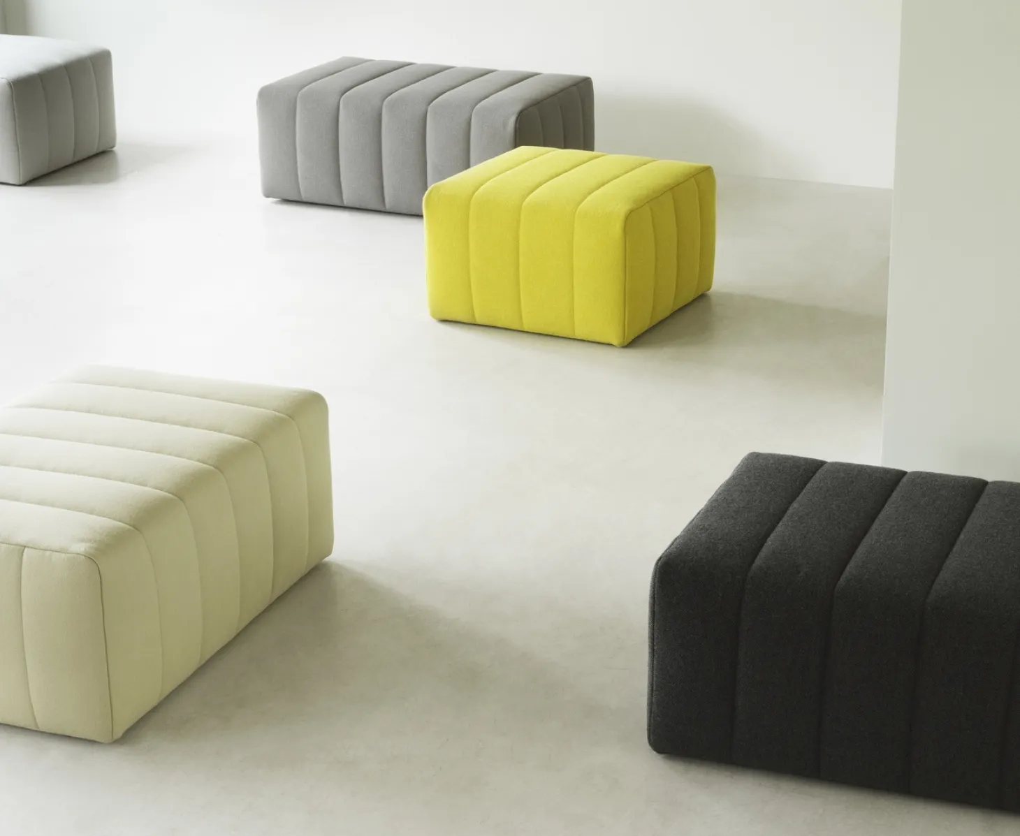 Normann Copenhagen - Scene Pouf Large - Group 5