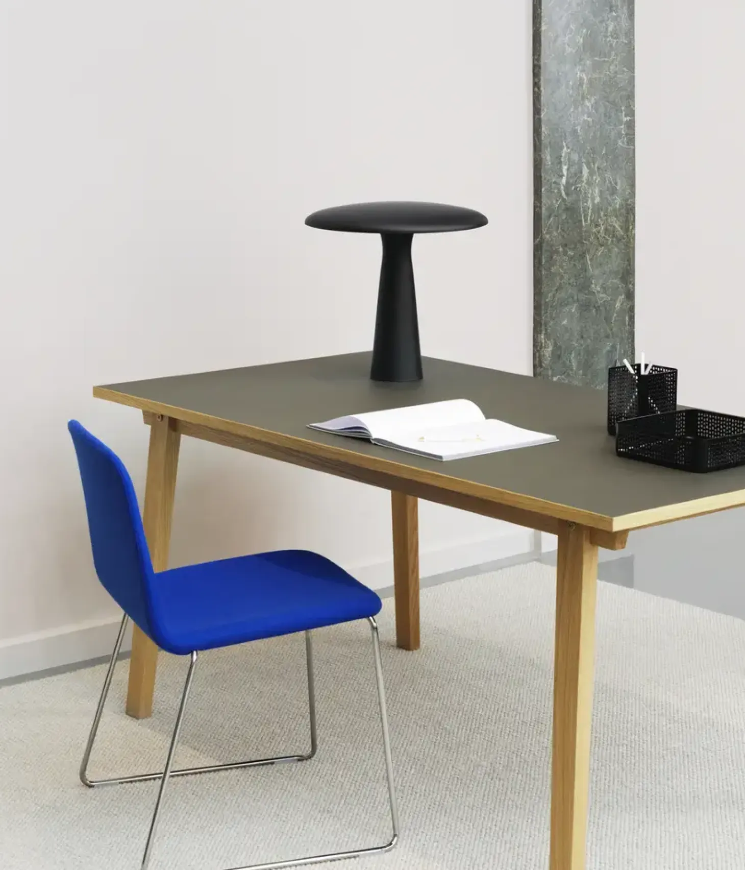 Normann Copenhagen - Slice Table 84 x 160 Linoleum