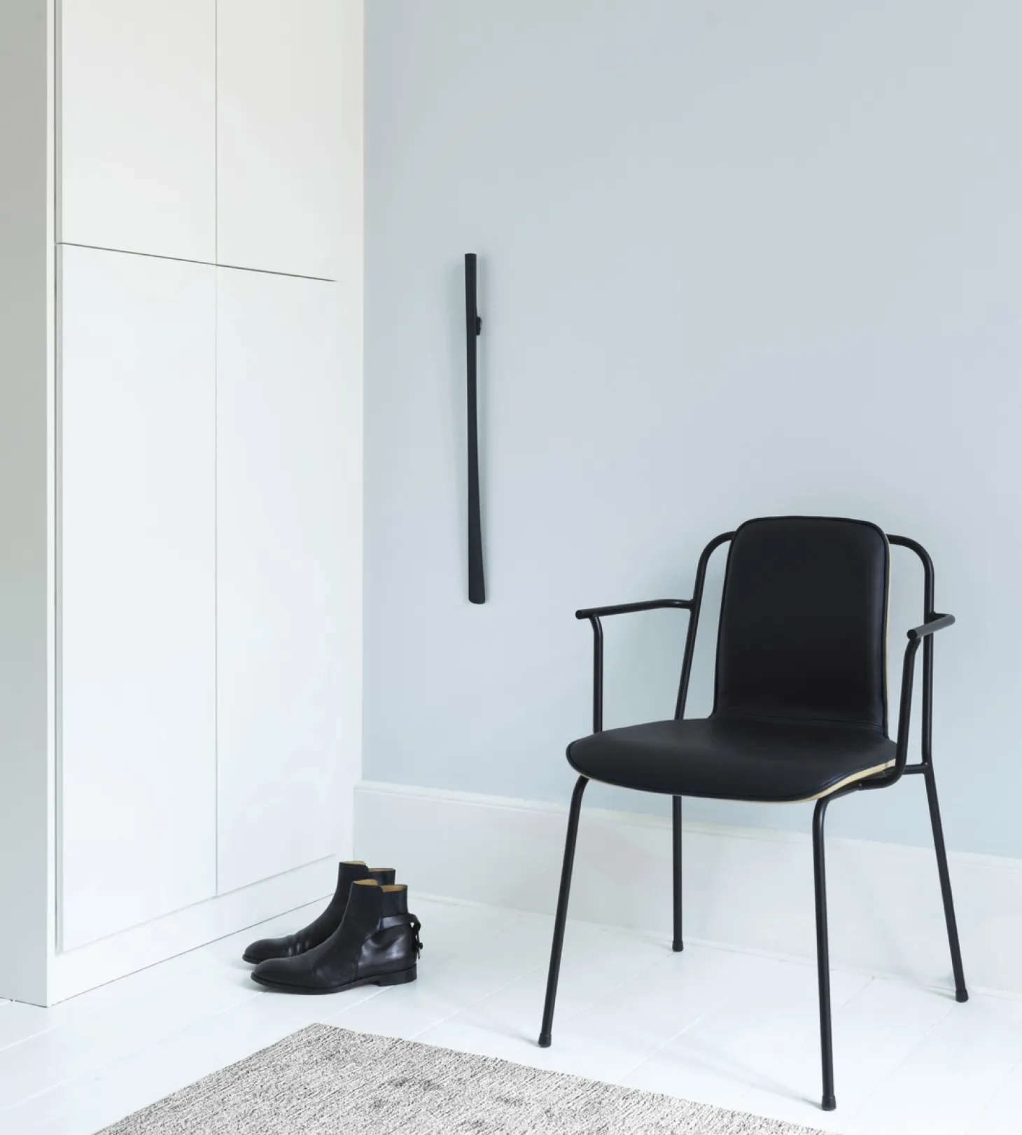 Normann Copenhagen - Studio Armchair Front Upholstery Black Steel