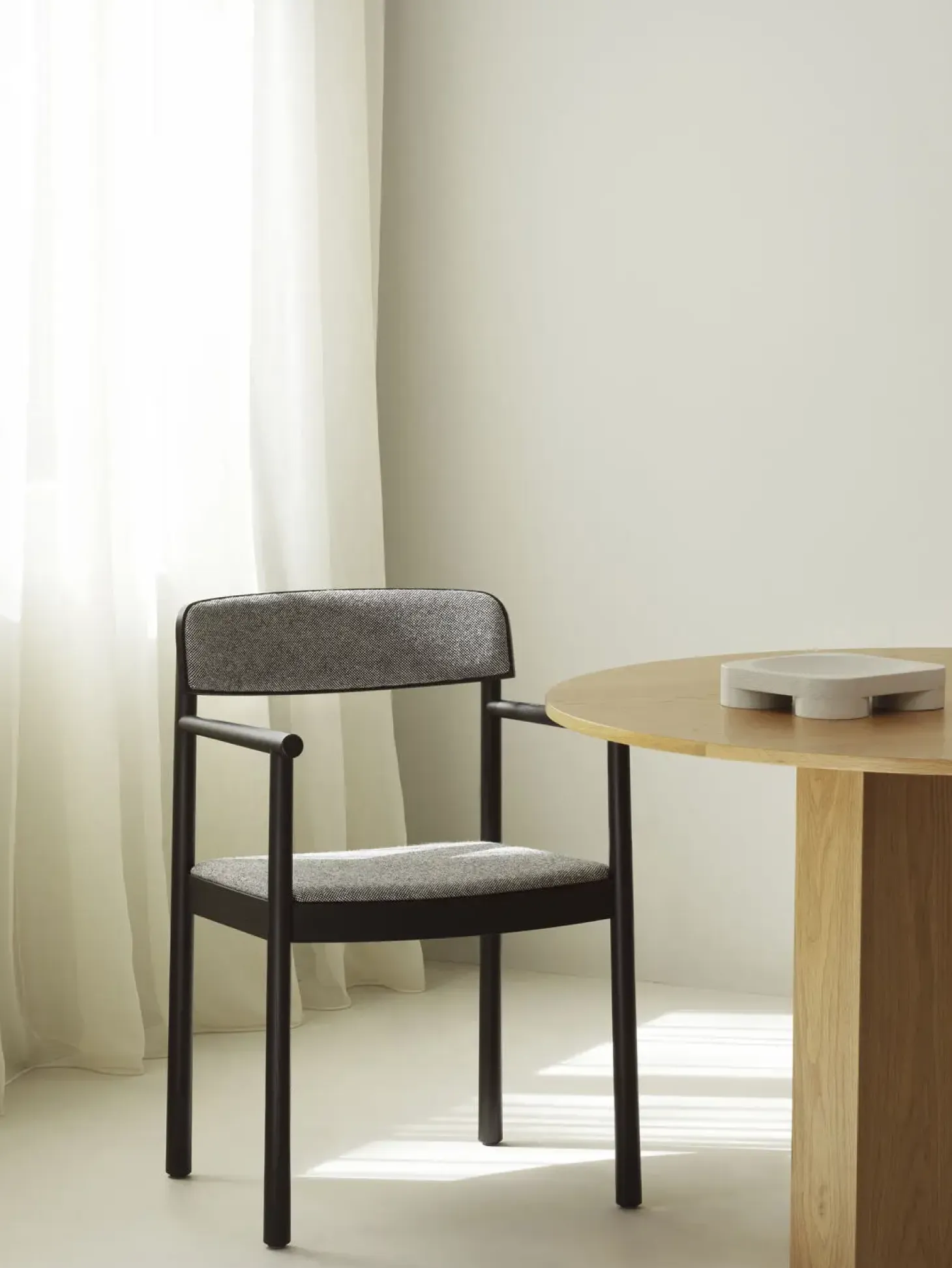 Normann Copenhagen - Timb Armchair Upholstery Black / Hallingdal 166