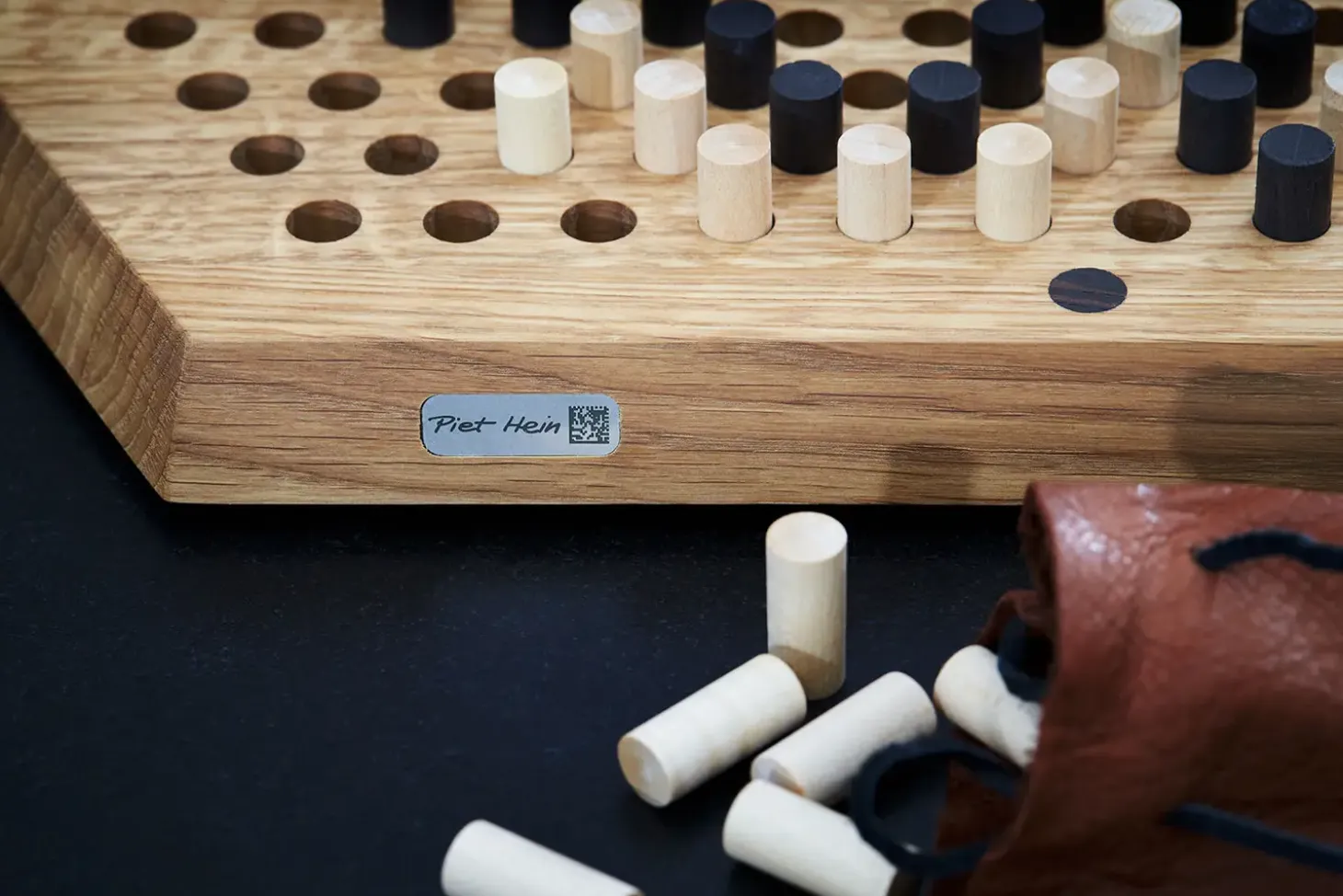 Piet Hein - Con-Tac-Tix (Eg)
