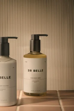 Rebelle Copenhagen - Hand & Body Wash Forest Flowers - 500 ml - PCR