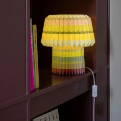Remember - Bordlampe i papir - Anna loops