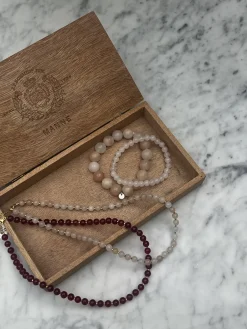 Soï - Rosa Jade - Krystal halskæde