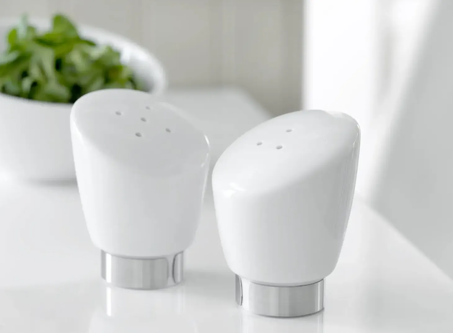 Steel Function - SALT & PEBER STRØSÆT PORCELÆN